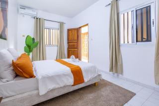 Peaceful oasis, low-rise house, Yoff Beach - 2