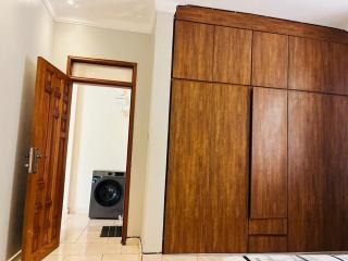 Fancy Apartments Kampala - 7