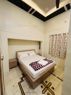 Babuseth Guest House and Lodging - 4