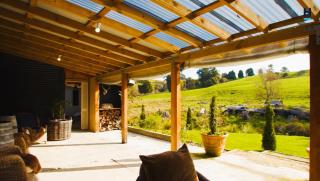 The Black Barn At Puketitiri - 8