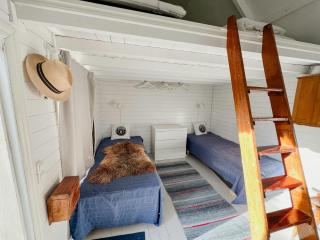 Historic Cabin By Landsort Lighthouse - 5