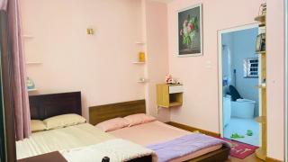 Bathtub & Big Closet Room - 9