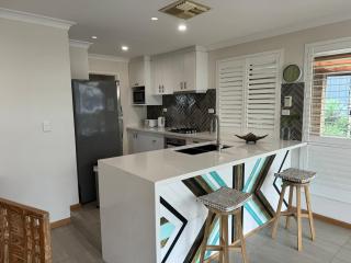 Family Home with Garden Oasis - 8