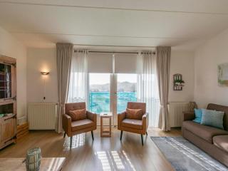 Bright Coastal Hideaway - 3