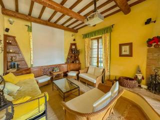 Villa With Jacuzzi In The Cetona Hills - 2