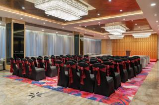 Clarks Inn Bokaro - 1