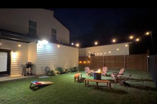 FIFA 2026 Base Camp - Ultimate Group House - Sleeps 9 - Game Room, FirePit, Grill - 4