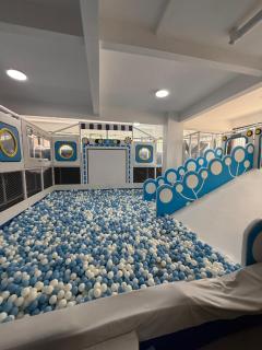 Unique and Stylish 2 BDRM with pool,gym,restaurant at Alina Harbour Kilimani - 7