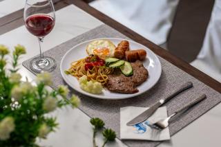 凤凰县水岸云庭酒店 - 8