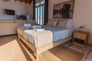 Modern Studio Loft in Central Larnaca with WiFi - 9