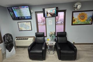 Super 8 by Wyndham Emporia - 5