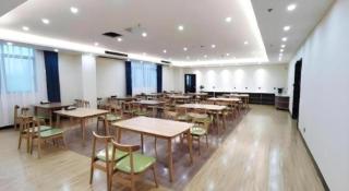 GreenTree Inn Express Jiangsu Taizhou North High-Speed Railway Station - 1