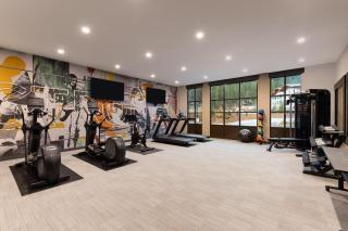 La Quinta Inn and Suites by Wyndham Leavenworth - 1
