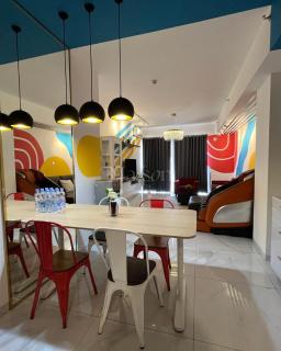 Apartemen Sky House 3 BR Bristol 6th Floor - Samporo - 1