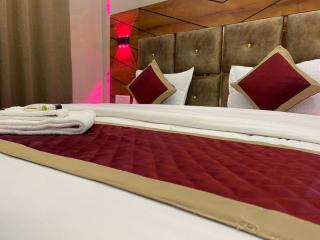 Hotel Full Moon Night - 8