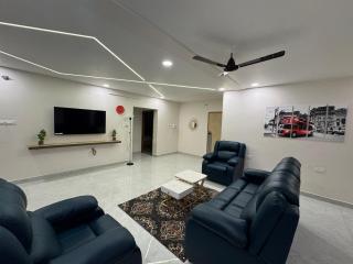 Da Look Sea Beachfront -3 Bedroom Beaview Rushikonda - 9