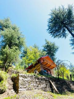 Alpine heaven forest view cottage jibhi, - 7