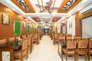 Mahabhoj Hotel & Restaurant - 4