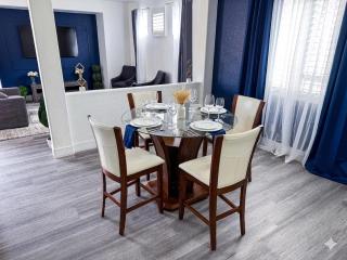 Spacious 3-Bed Family Retreat WiFi & Parking - 8
