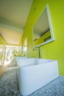 Jungle Boss Travel Lodge - 7