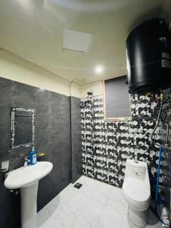 1 bedroom apartment for daily weekly rental Bahria Town Lahore 1 BHK 1 bed - 8