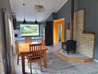 Wheel Inn - 8