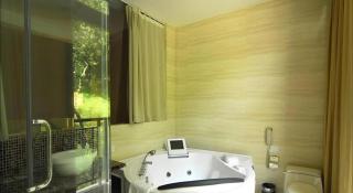 West Lake Hillview Int'L Hotel - 1