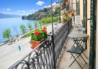 Piazzetta Lago - 9