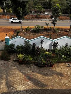 A Cozy Escape, Warm Lights & Quiet Nights - 7