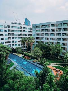 Easy Access Studio Near BTS - 1