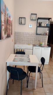 Domus Mea Apartments - 9