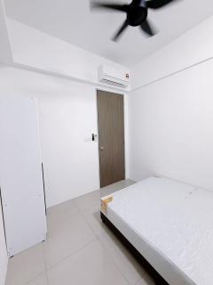 Summer mall service apartment - 6