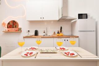 Modern flat with Andalusian patio, 5 min to center - 5