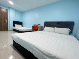 OYO 90789 Stutong Point - 2