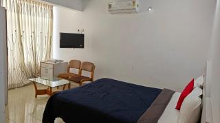 Hotel Chandana Deluxe - 1