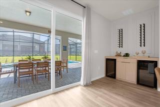 10 BD 8 BA Windsor Cay 16392 SK - 6