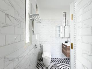 Apartment 3 Bedroom Superb Location - 9