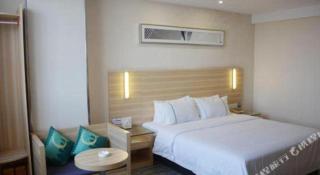 City Comfort Inn Yunfu Luoding Triumph Plaza - 1