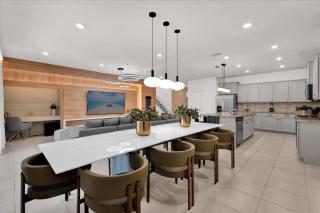 10 Bedrooms 8 Bathrooms Windsor Island 2286LC - 6