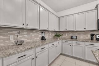 10 Bedrooms 8 Bathrooms Windsor Island 2286LC - 3