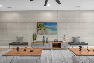 10 Bedrooms 8 Bathrooms Solterra 5212 OA - 8