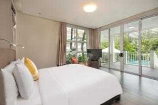 4 BR Luxury Villa in Premiere Village Resort - Beach Front Resort - 5