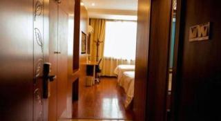 GreenTree Inn Suzhou Guanqian Yangyuxiang Metro Station Business Hotel - 7