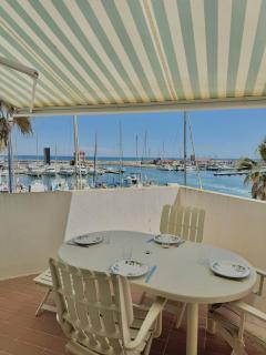 Superbe T2 avec vue sur le port et la mer avec parking privé 4RP221 - 9