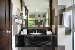 4 BR Luxury Villa in Premiere Village Resort - Beach Front Resort - 1