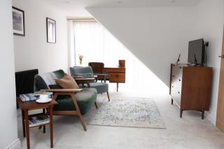 The Old Hay Barn, Charming Cottage in the Peaks - 6