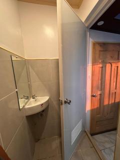 Ellen Homestay - 8