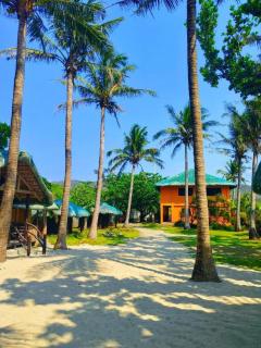 Natsuca Beach Resort - 1