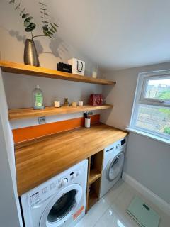 Courtside Comfort Flat - 4