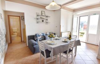 Bright flat with sea view terrace - 2